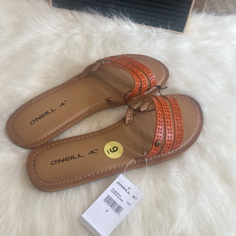 O’NEILL  Cyprus Island sandals.